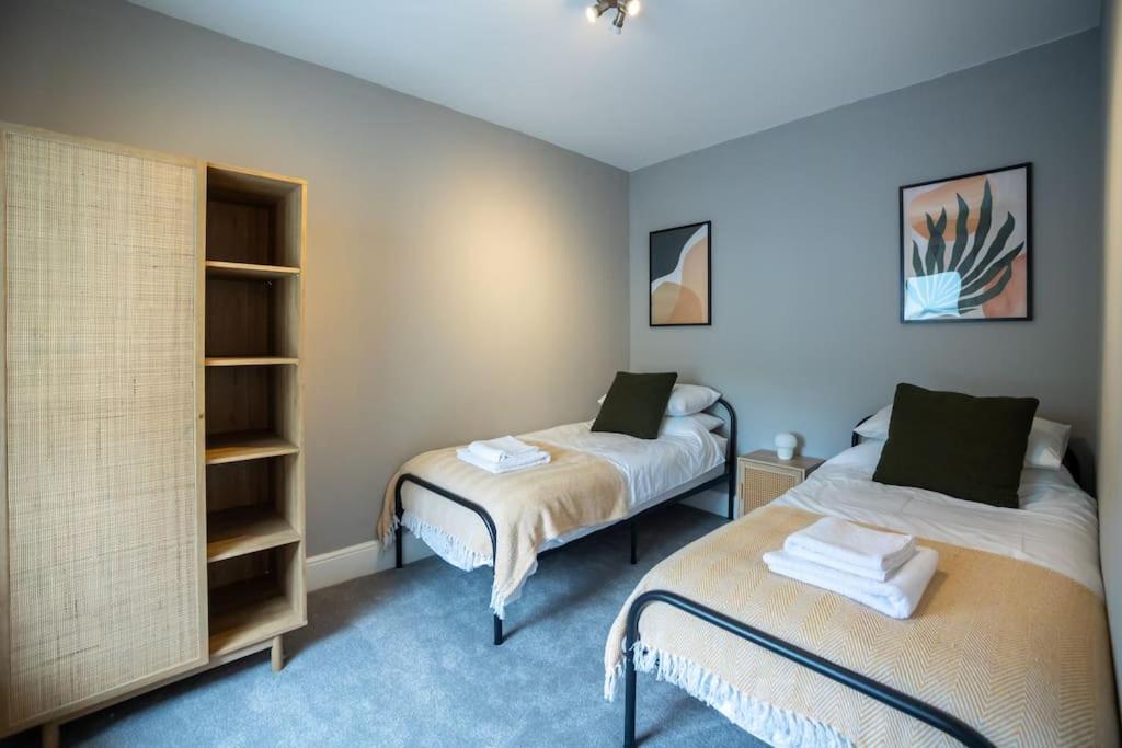 Hereford - Clifton Villa - Beautifully Presented House Located A Short Walk From City Centre - Sleeps 6 Guests - Perfect For Exploring Hereford - Hosted By Rentmyhouse Exterior foto